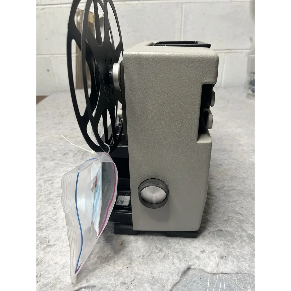 Vintage Kodak M68 Instamatic Super 8+8mm Movie‎ Film Projector Rare Tested